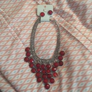 Necklace and earring set